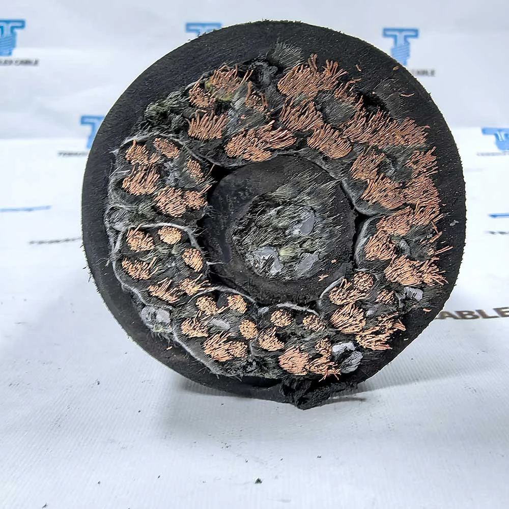 Spreader basket cable cross section showing a central internal support area and flexible copper conductors
