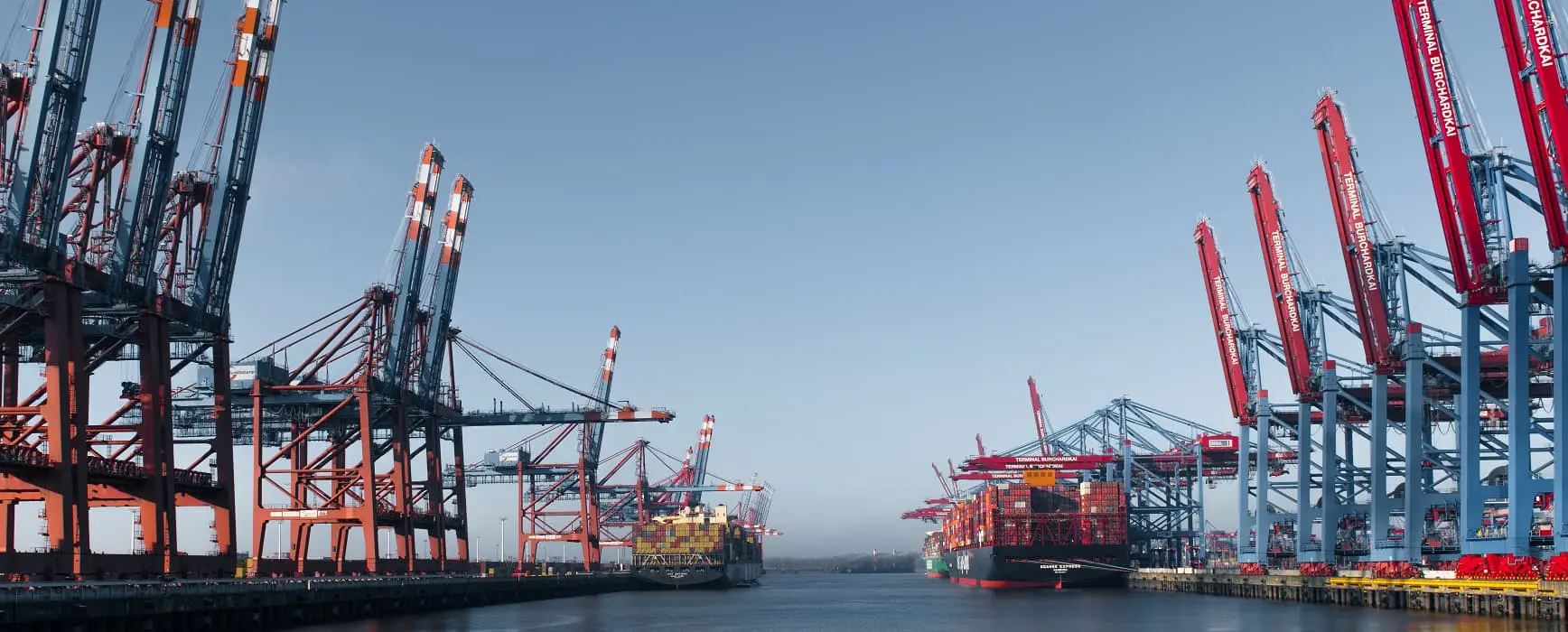 TEBAOFLEX port crane cables and reeling systems for container handling and ship unloaders